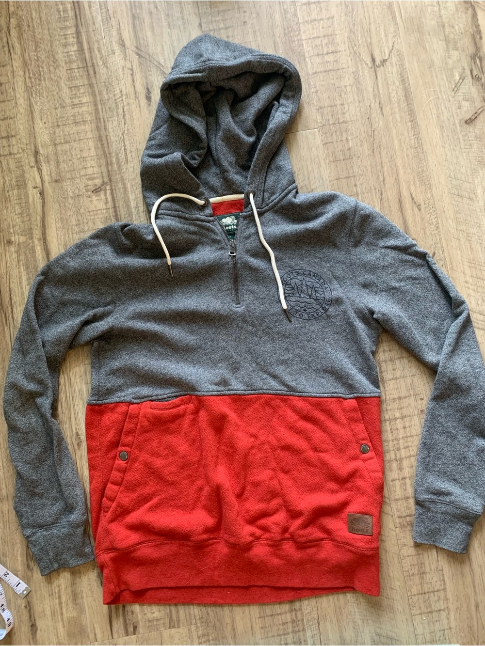 Men’s Roots Orange-red and Heathered Grey Quarter-zip Hooded Sweater